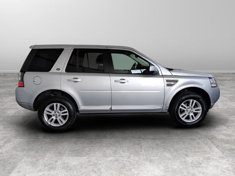 GuidiCar - LAND ROVER Freelander 2ª serie 2014 Freelander 2ª serie - Freelander 2.2 TD4 S.W. SE Usato